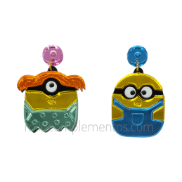 Pendientes de metacrilato...