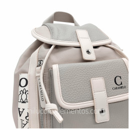 Mochila Caramelo – Colección Nora Beige detalle