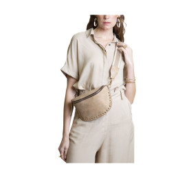 Bolsito Riñonera Tantrend – Beige con Tachas primavera verano 2026