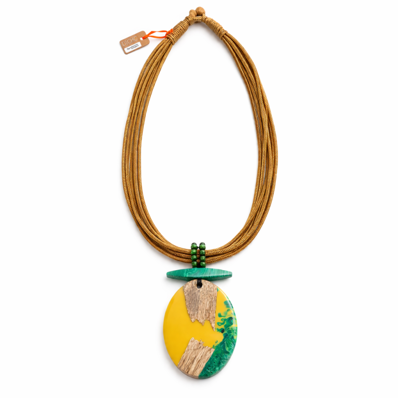 Collar Tantrend Oval de Resina Ocre, verde y Madera
