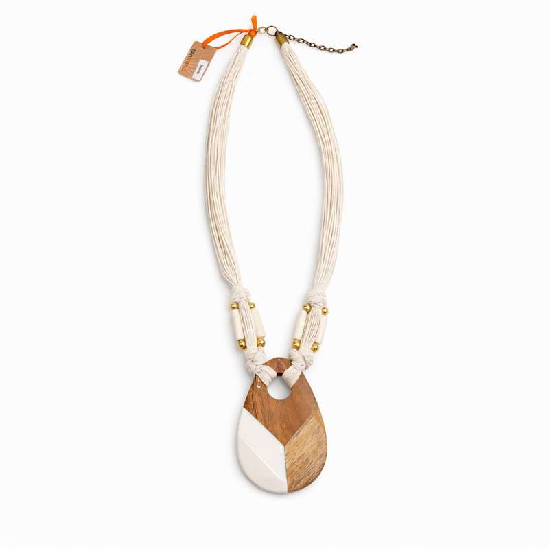 Collar Geométrico Tantrend Madera, Resina y Nudos tamaño medio