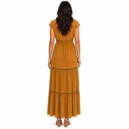 Vestido ocre con escote en v bajo y manga corta de mujer