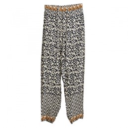 Pantalón tipo babucha Tantrend color negro LINEA BOHO SOUL nueva temporada