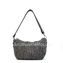 Bolso Caramelo color negro otoño invierno 2024 2025