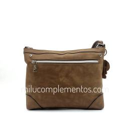 Bolso Mafalda color marrón nueva colección 2024 202