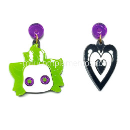 Pendientes de metacrilato Corazón y Beetlejuice eecto espejo