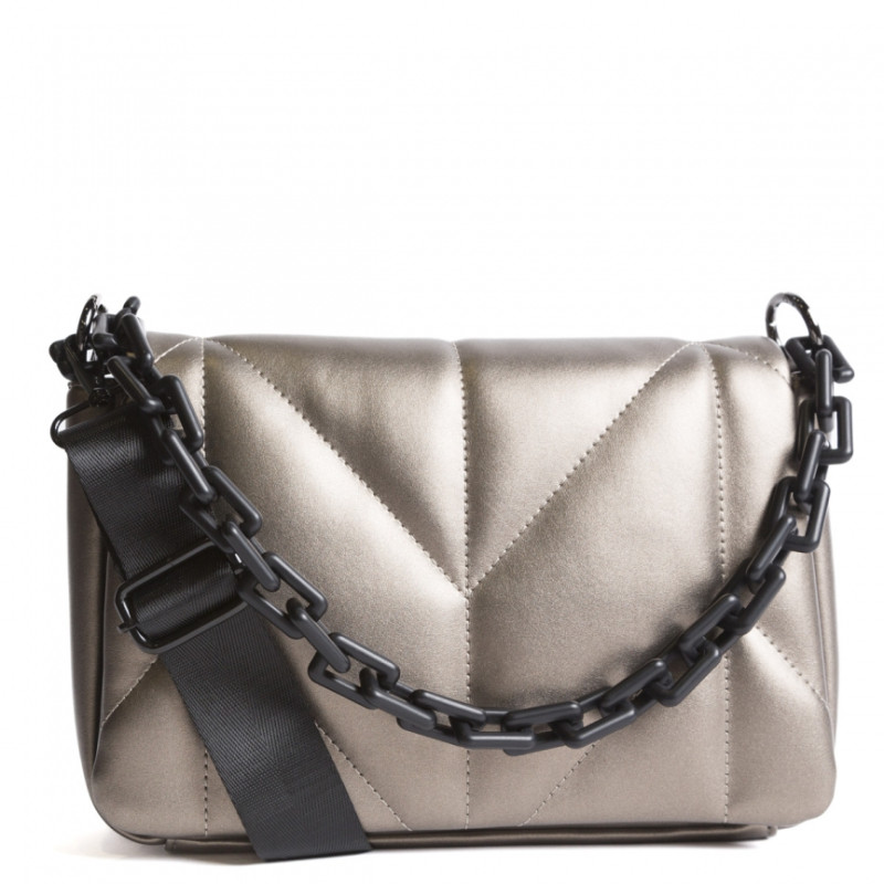 Bolso Tantrend color bronce otoño invierno 2024 2025