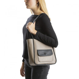 Bolso Tantrend color taupe y negro nueva colección 2024 2025