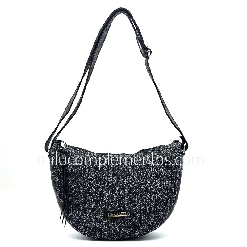 Bolso Tantrend color negro otoño invierno 2024 2025