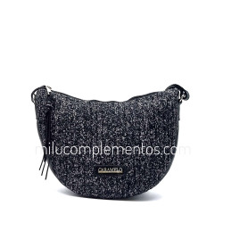 Bolso Caramelo color negro nueva temporada 2024 2025