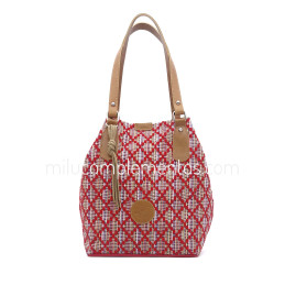 Bolso Caramelo color rojo de mujer de la colección Logan recogido