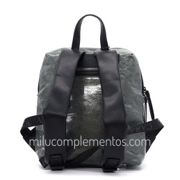 Mochila Caramelo trenzada color gris de mujer colección Lidia espalda