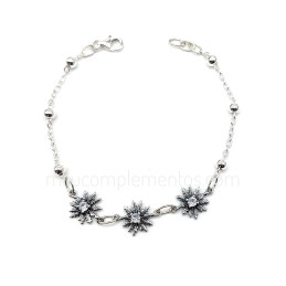 Pulsera Eguzkilore envejecida de plata de ley 925 en fondo blanco