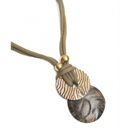 Collar largo Tantrend caqui nueva temporada otoño invierno 2025 2026
