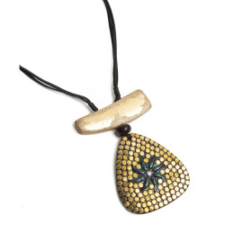 Collar largo Tantrend dorado antiguo