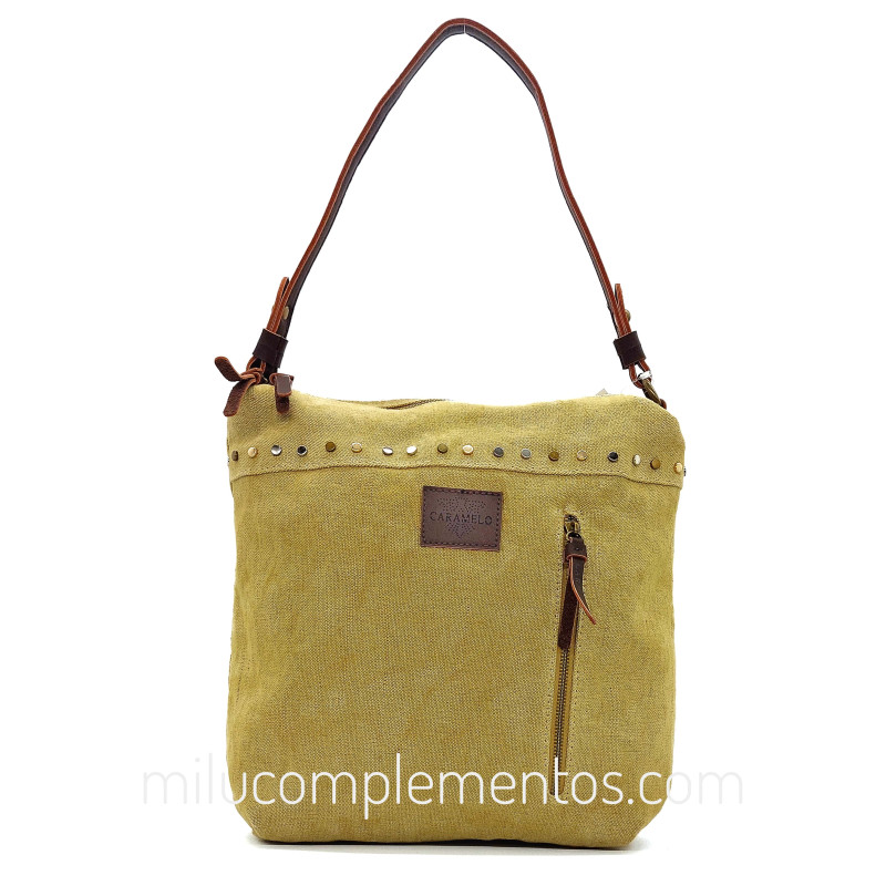 Bolso bandolera Caramelo color ocre de mujer con tachas